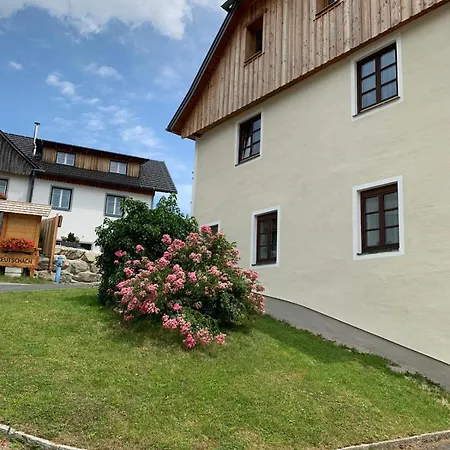 Biohof Golly Farm stay